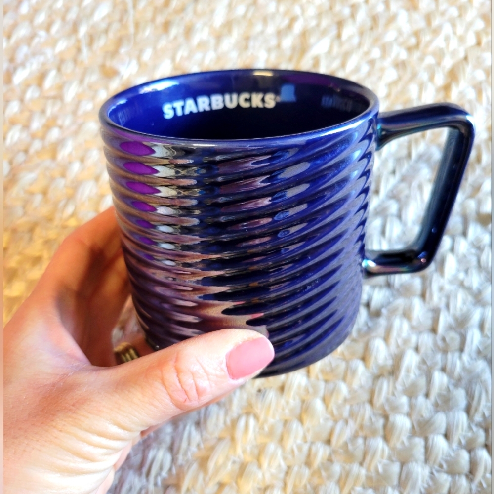 Starbucks Luster Swirl Blue Mirrored Mug 12oz 2020 Xmas‎